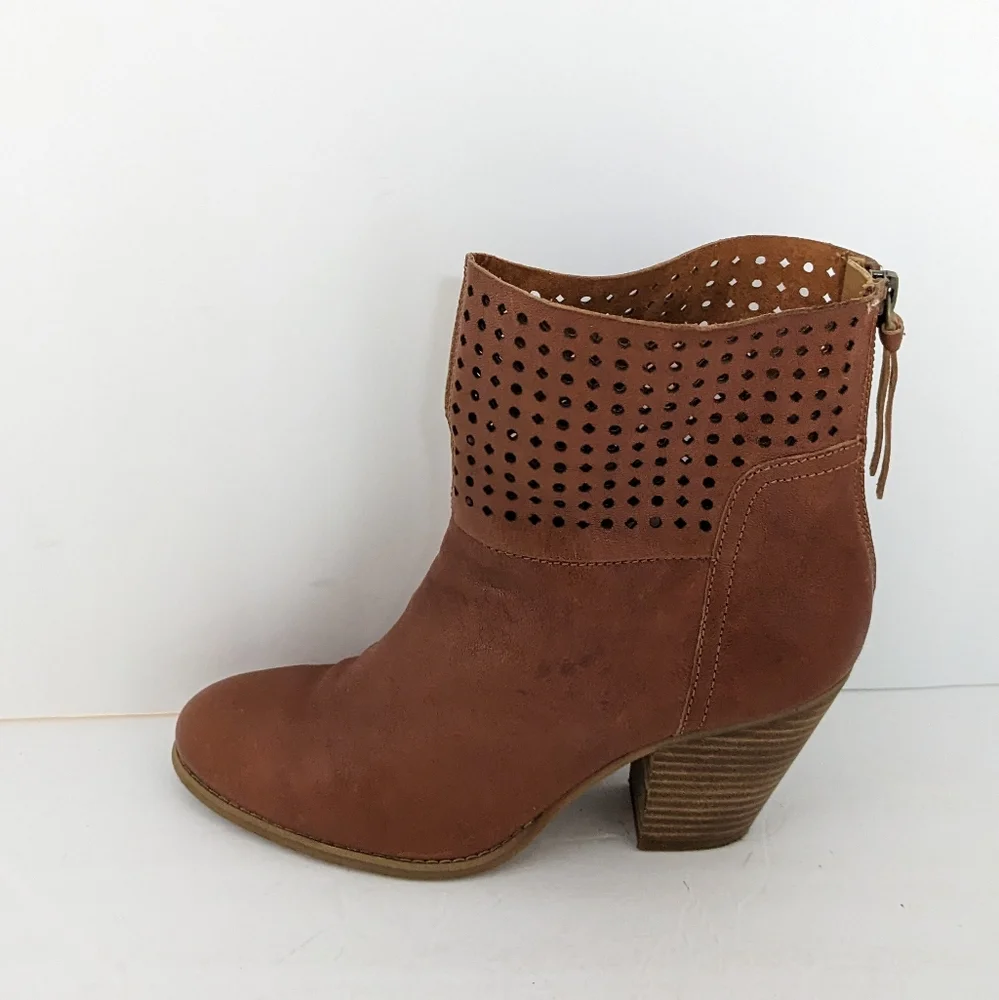 Nine west leather ankle boots